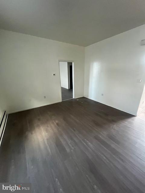 Foto del edificio - 10 Railroad Ave