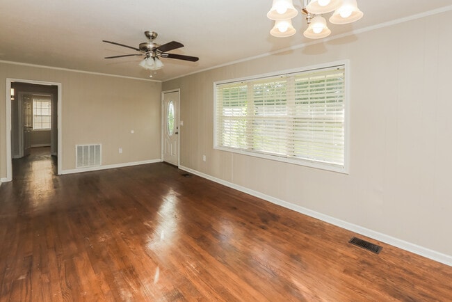 Building Photo - Beautiful 3-Bedroom Home in Pearl, MS