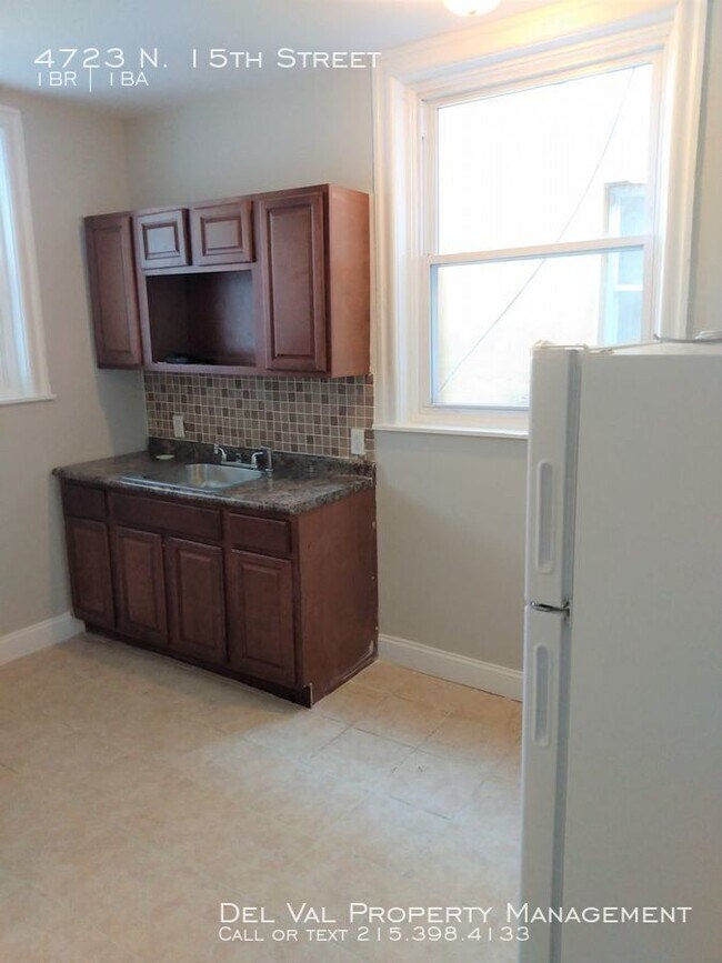 Foto del edificio - 4723 N 15th St