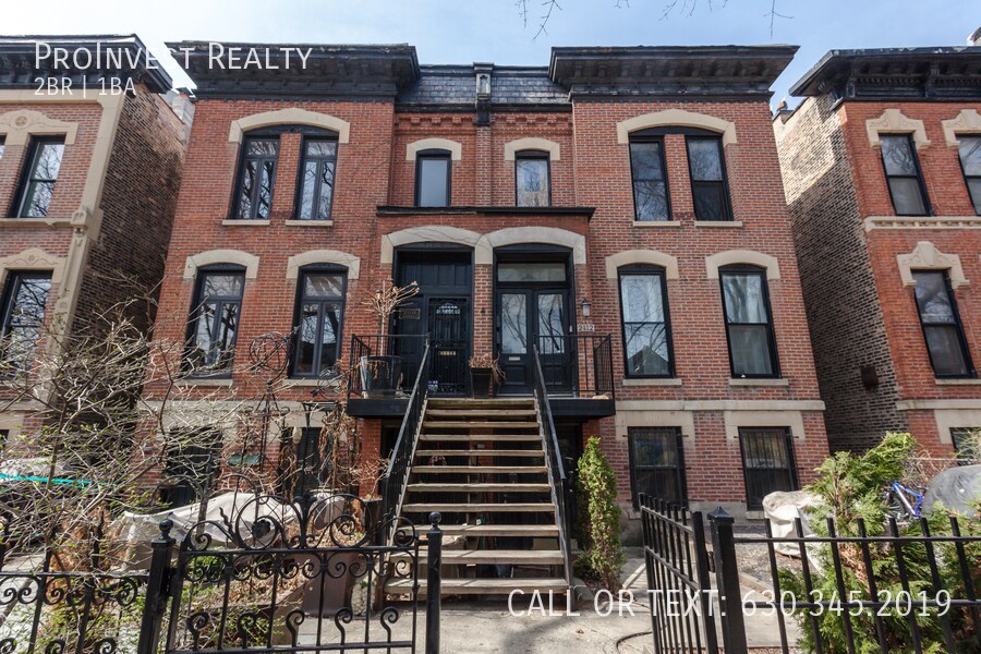 Primary Photo - Available July 1st! Sun-filled 2bed/1bath ...