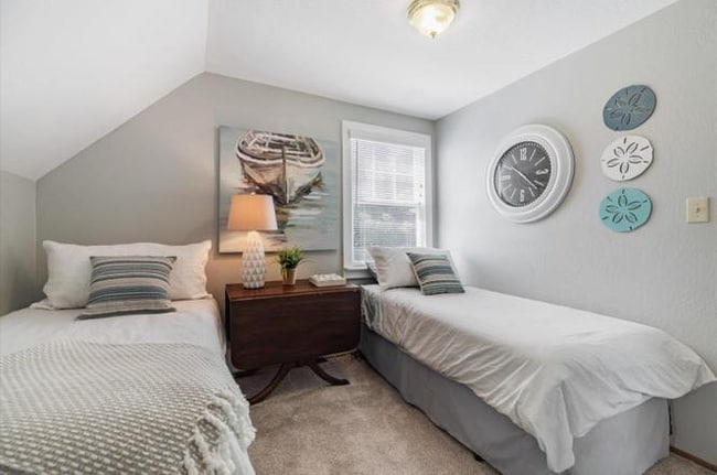 Foto del edificio - 1555 Lincoln Ave