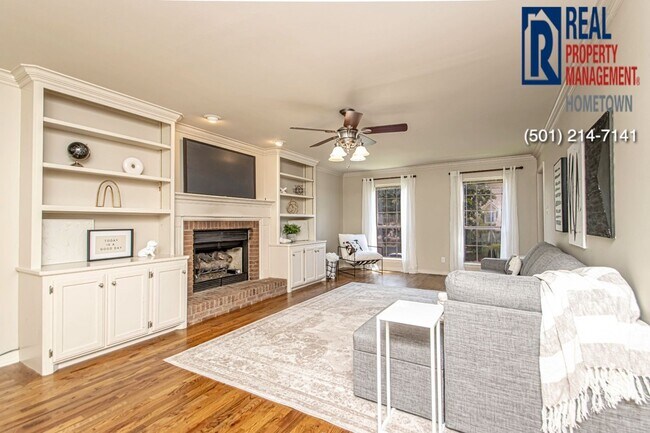 Building Photo - 13718 Longtree Dr