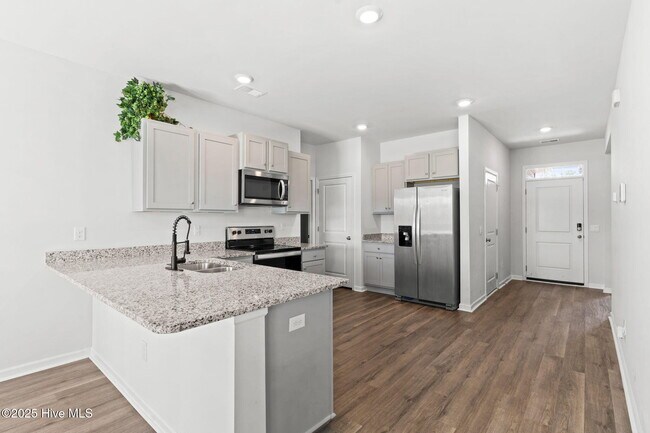 Foto del edificio - 1760 RIVERTON Dr SE