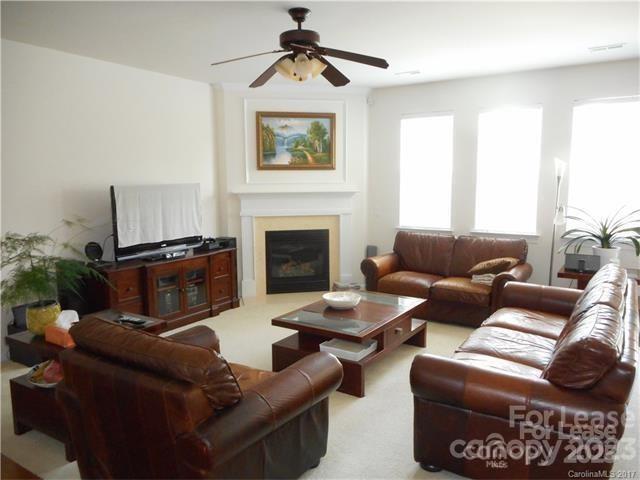 Building Photo - 5905 Cactus Valley Rd