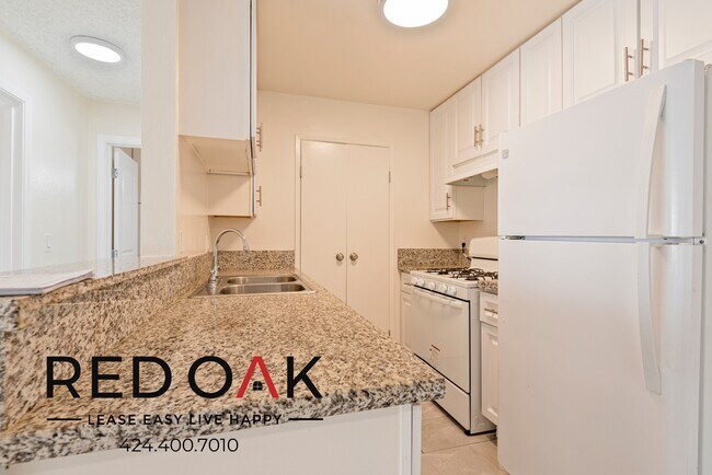 Foto del edificio - ~2 Weeks FREE~ Welcoming and Bright One Be...
