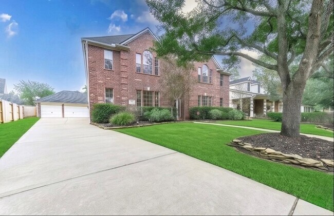 Foto del edificio - 15119 Shady Gate Ct