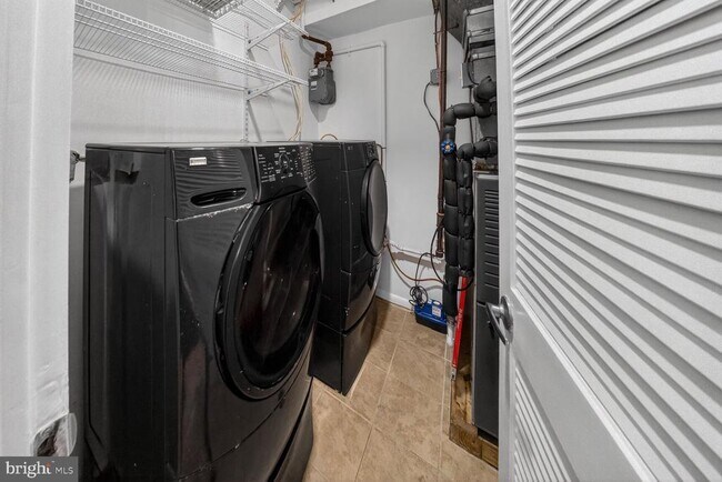 Foto del edificio - 73 G St SW