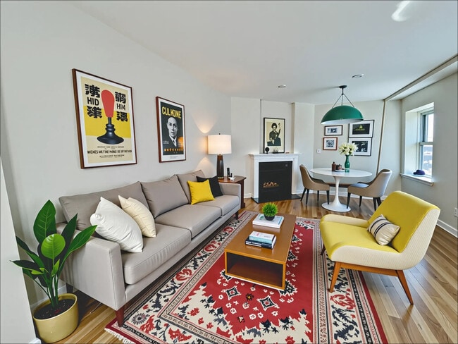 Foto del edificio - 1661-1663 Washington St. Unit 303