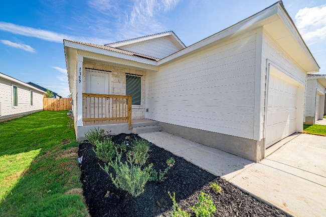 Building Photo - 1359 Neria Lp