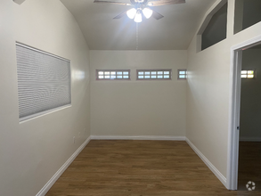 Building Photo - 9359 Willowgrove Ave
