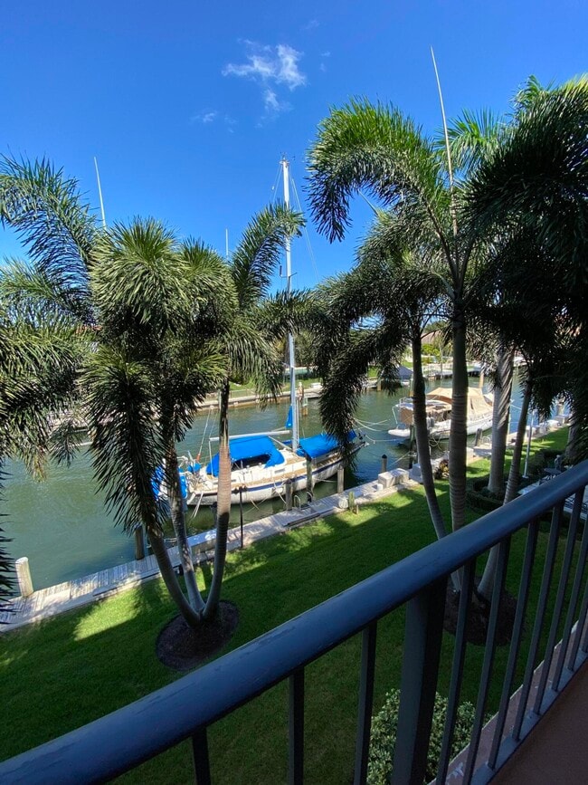 Building Photo - 109 Paradise Harbour Blvd