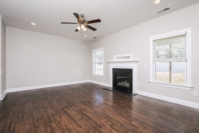 Foto del edificio - 44 Jonalker Ct