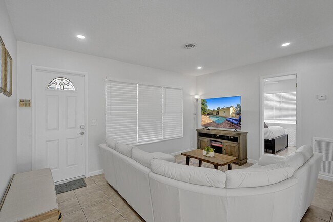 Foto del edificio - 1633 SE 5th Ct