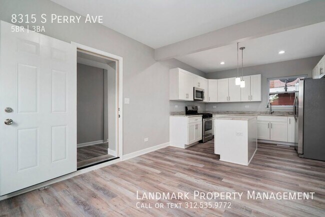 Building Photo - 8315 S Perry Ave