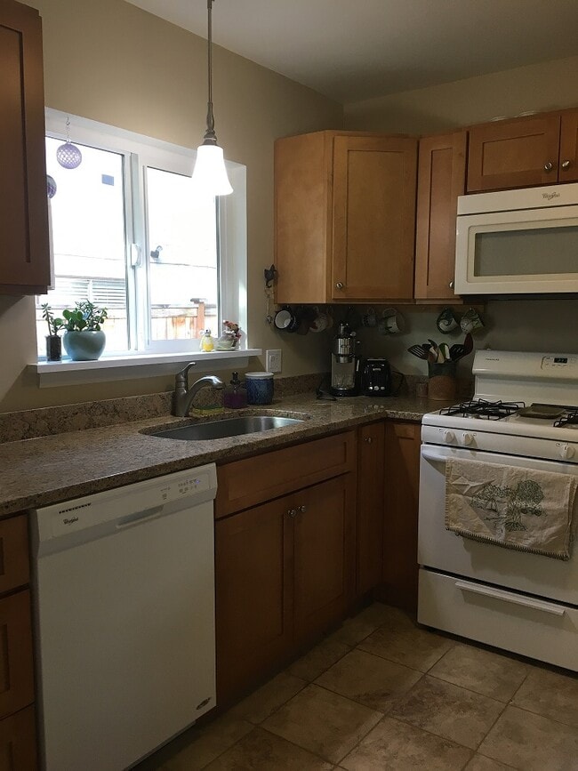 Kitchen - 1036 SW 149th St