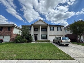 Building Photo - 20810 Deauville Dr