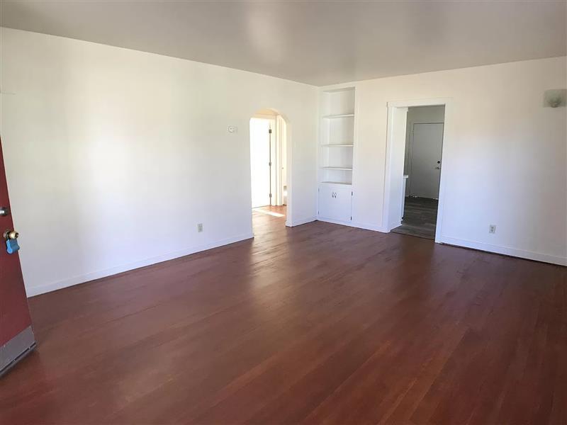Primary Photo - townhouse