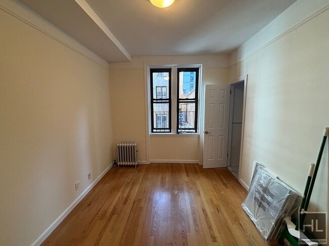 Building Photo - WEST 45 STREET