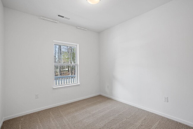 Building Photo - New Build Rental Home at Lake Royal!