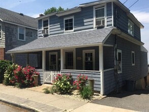 Building Photo - 18 Shore Rd