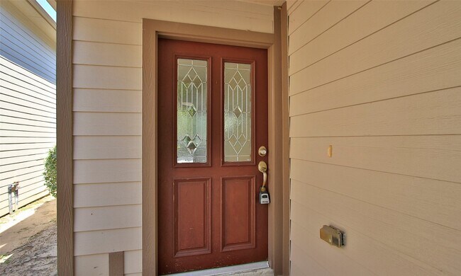 Building Photo - 14 BowerBank Ct