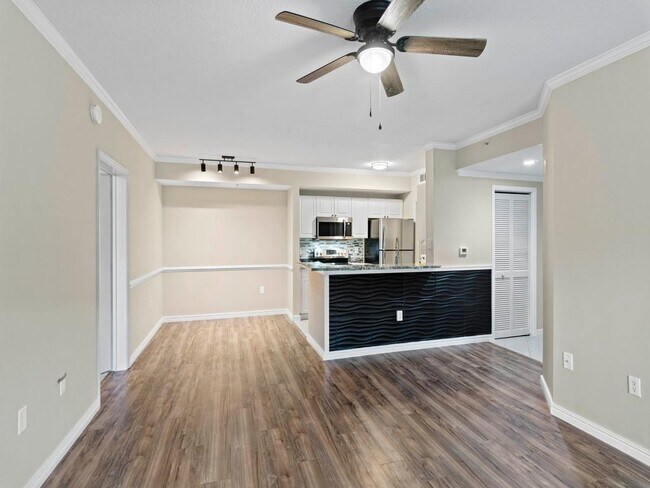 Foto del edificio - 5095 Fairways Cir
