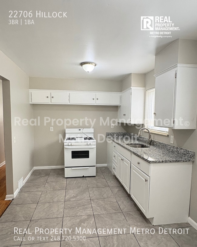 Building Photo - 22706 Hillock-