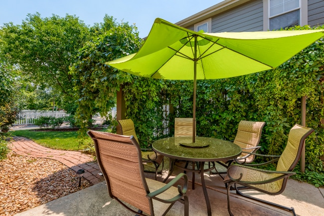 Foto del edificio - 5308 Corbett Dr