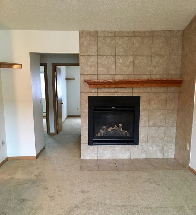 316 400 Monitor Apartments La Crosse Wi Apartments Com