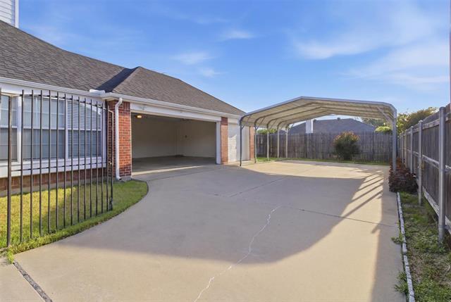 Foto del edificio - 2707 Rocky Creek Dr