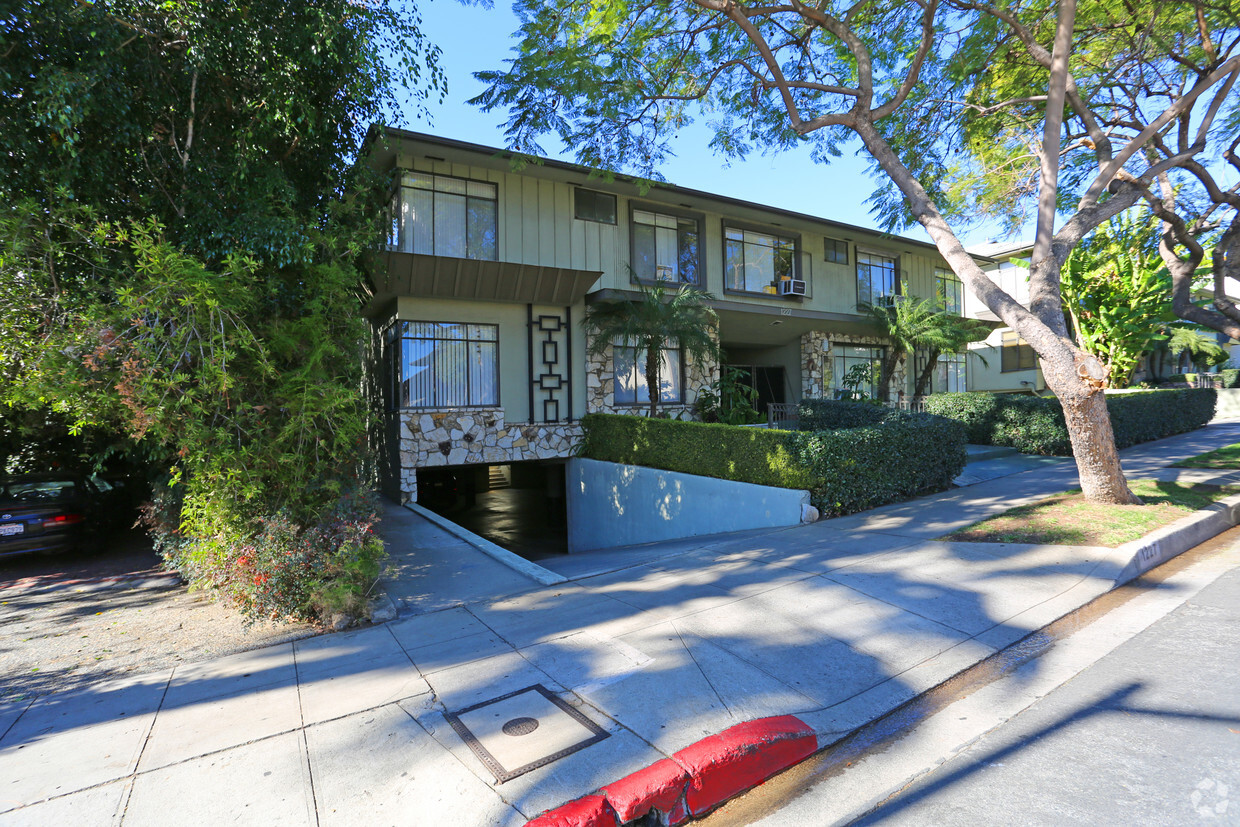 1227 N Harper Ave, West Hollywood, CA 90046 - Apartments in West ...