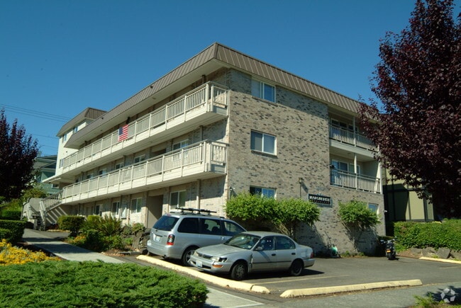 Building Photo - Marguerite Apts