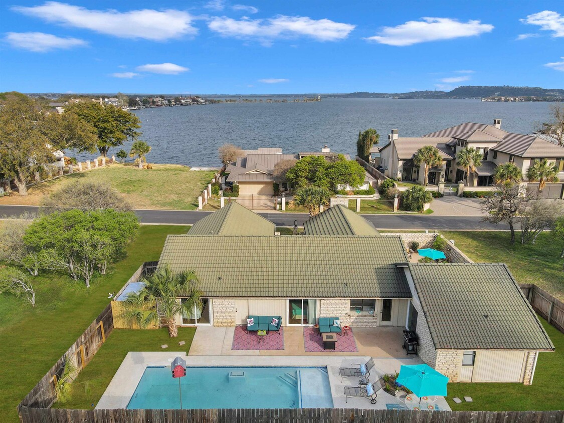 Foto principal - 202 Lighthouse Dr