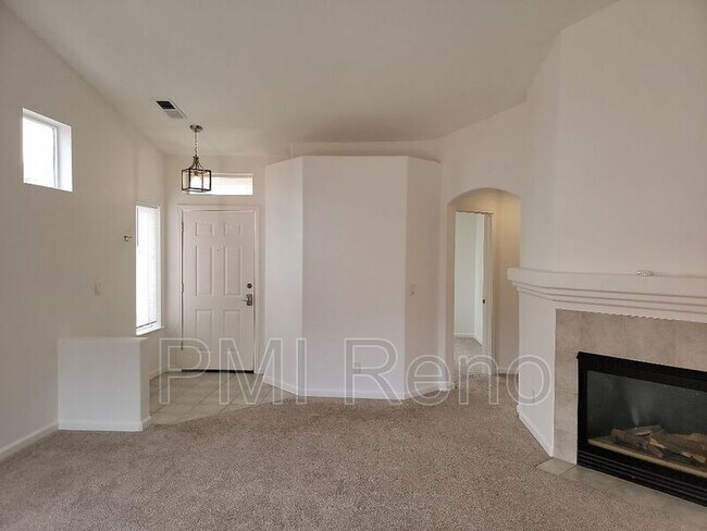 Building Photo - 145 Wintercrest Dr