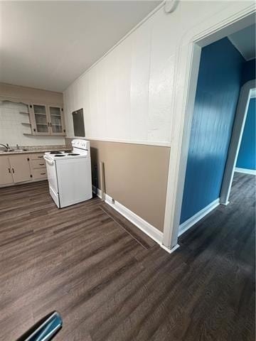 Building Photo - 530 1/2 Avenue D Unit
