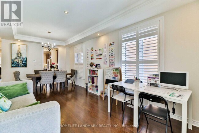 Building Photo - 3270 Mintwood Cir