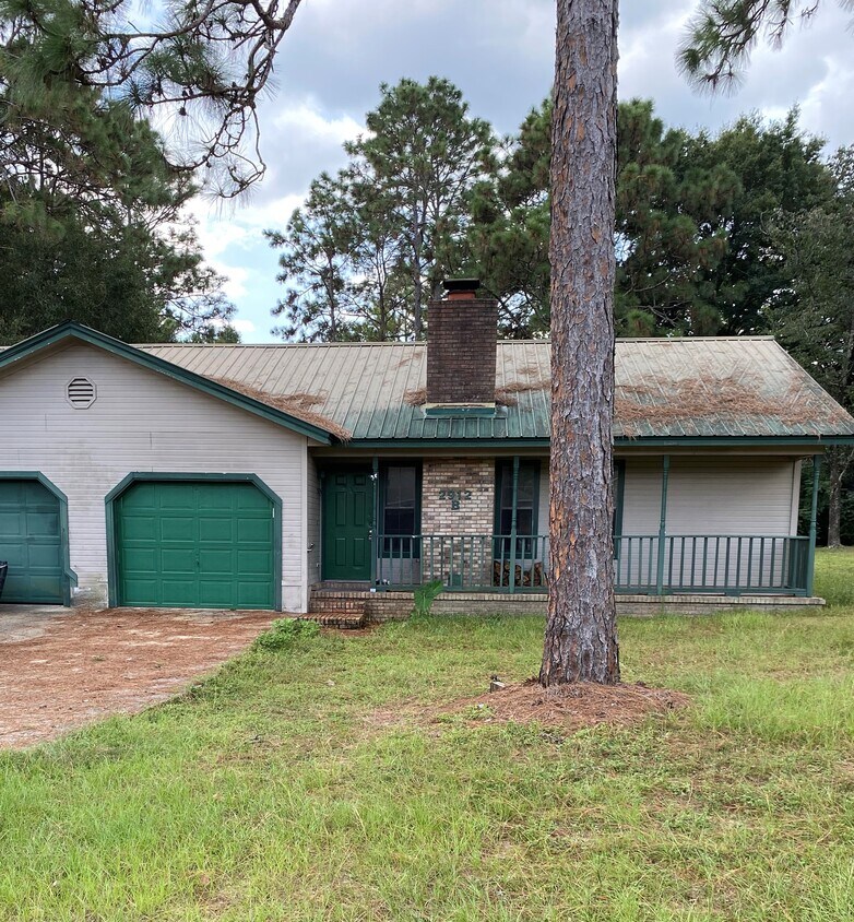 Primary Photo - 2912 Crescent St