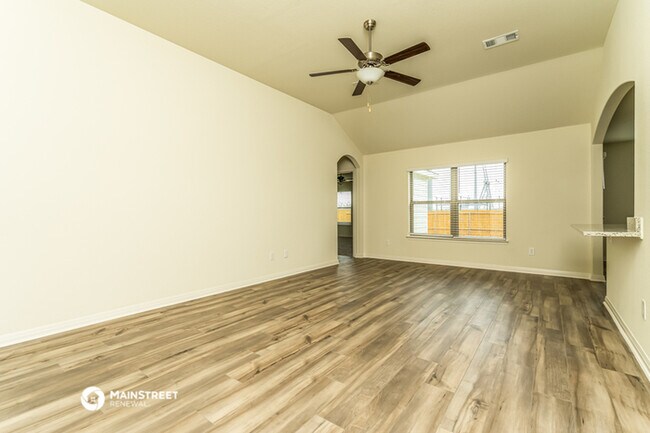 Foto del edificio - 123 Crimson Cir