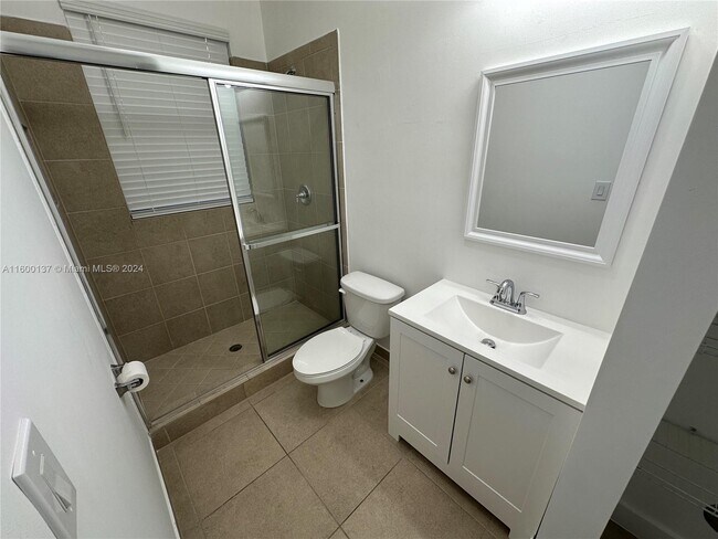 Building Photo - 10980 SW 225th Terrace