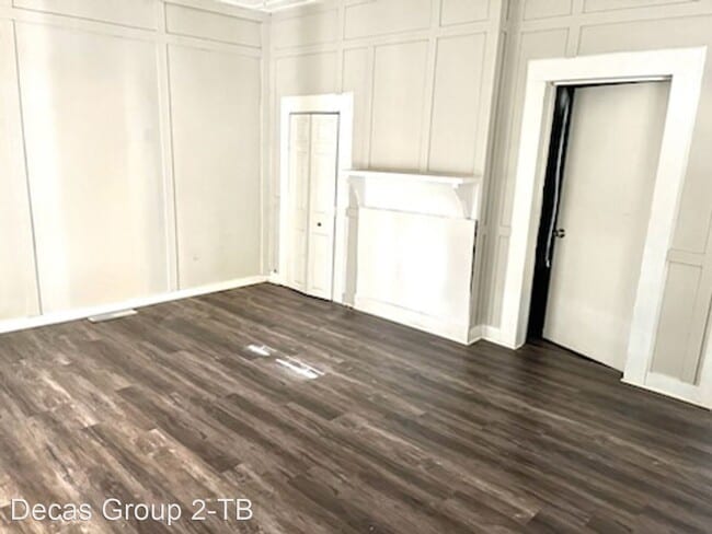 Foto del edificio - 4 br, 1.5 bath House - 5102 Cedar St.