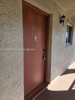 Foto del edificio - 6086 Forest Hill Blvd