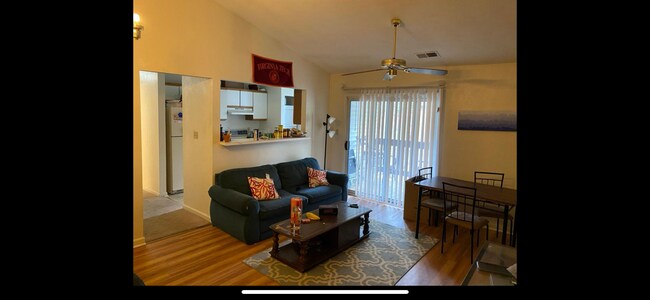 Foto del edificio - 401 Berryfield Ln