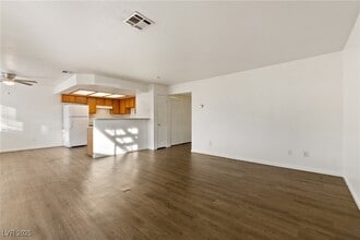 Building Photo - 2200 Benmore St