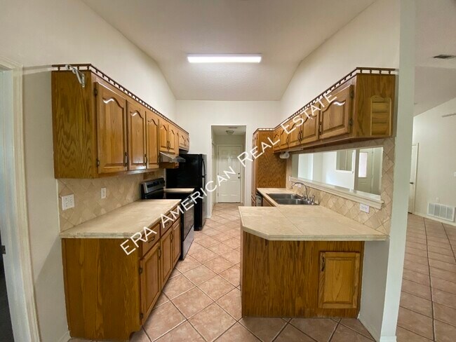 Building Photo - 4364 Bayou Ridge Dr
