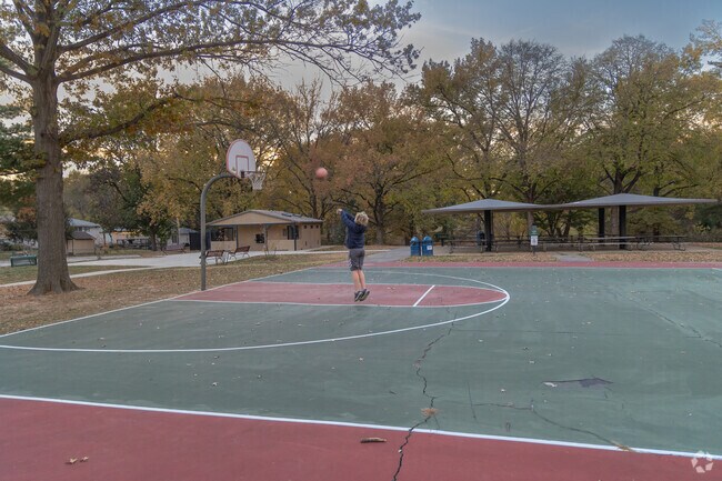 Shoot and score at Mathilda Welmering Park.