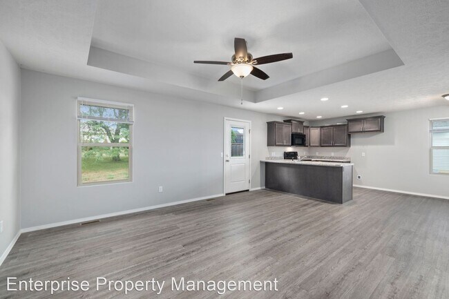 Foto del edificio - 3 br, 2 bath House - 406 E Stone Creek Rd