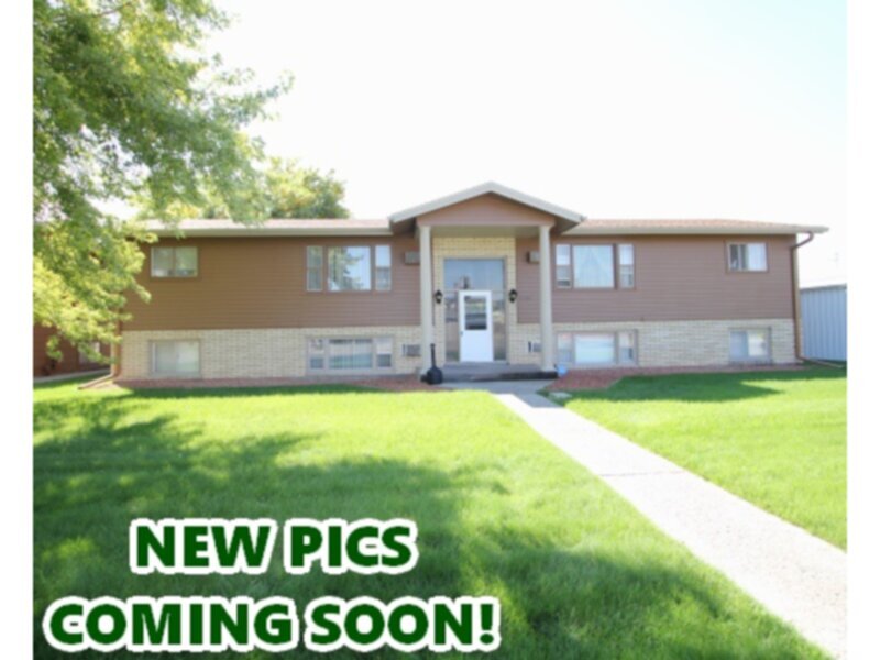 Foto principal - Recently Remodeled 2 Bed / 1 Bath Apartmen...