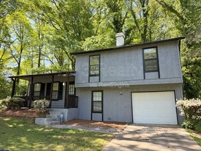 Building Photo - 5165 Fairforest Dr