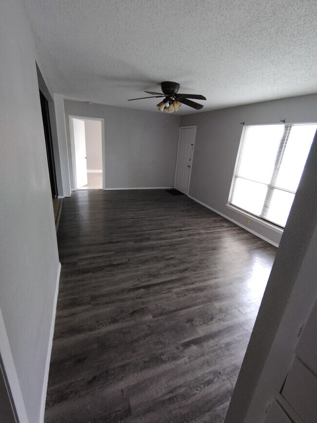 living room 2 - 410 W Aviation Blvd