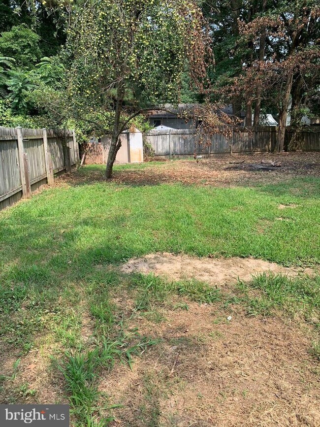 Building Photo - 112 Meadow View Ln